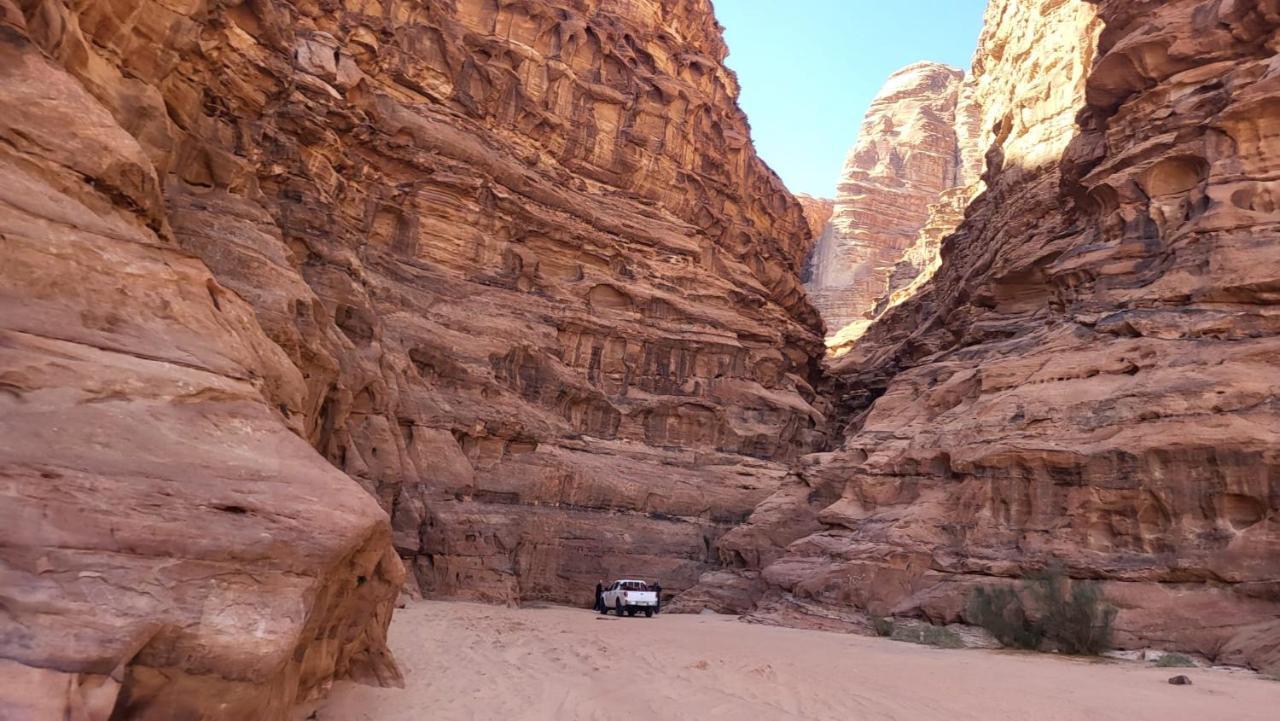 Rum Jordan Camp And Tours Wadi Rum Exterior photo